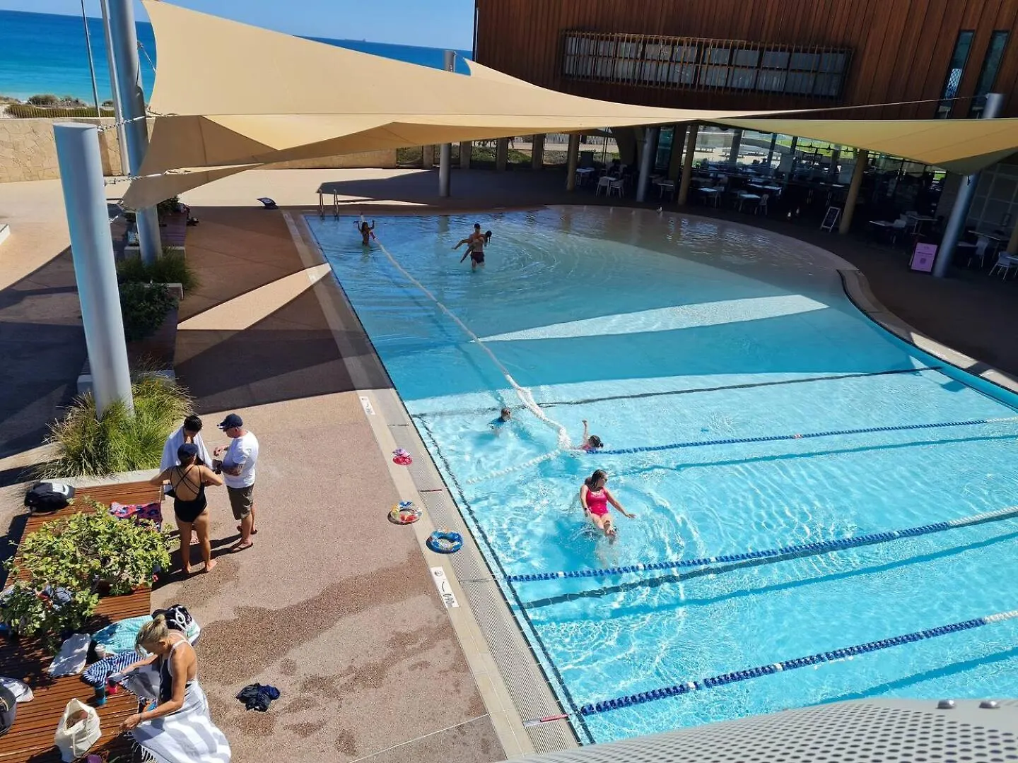 West Beach Lagoon 123 - Location & Views!!! Perth