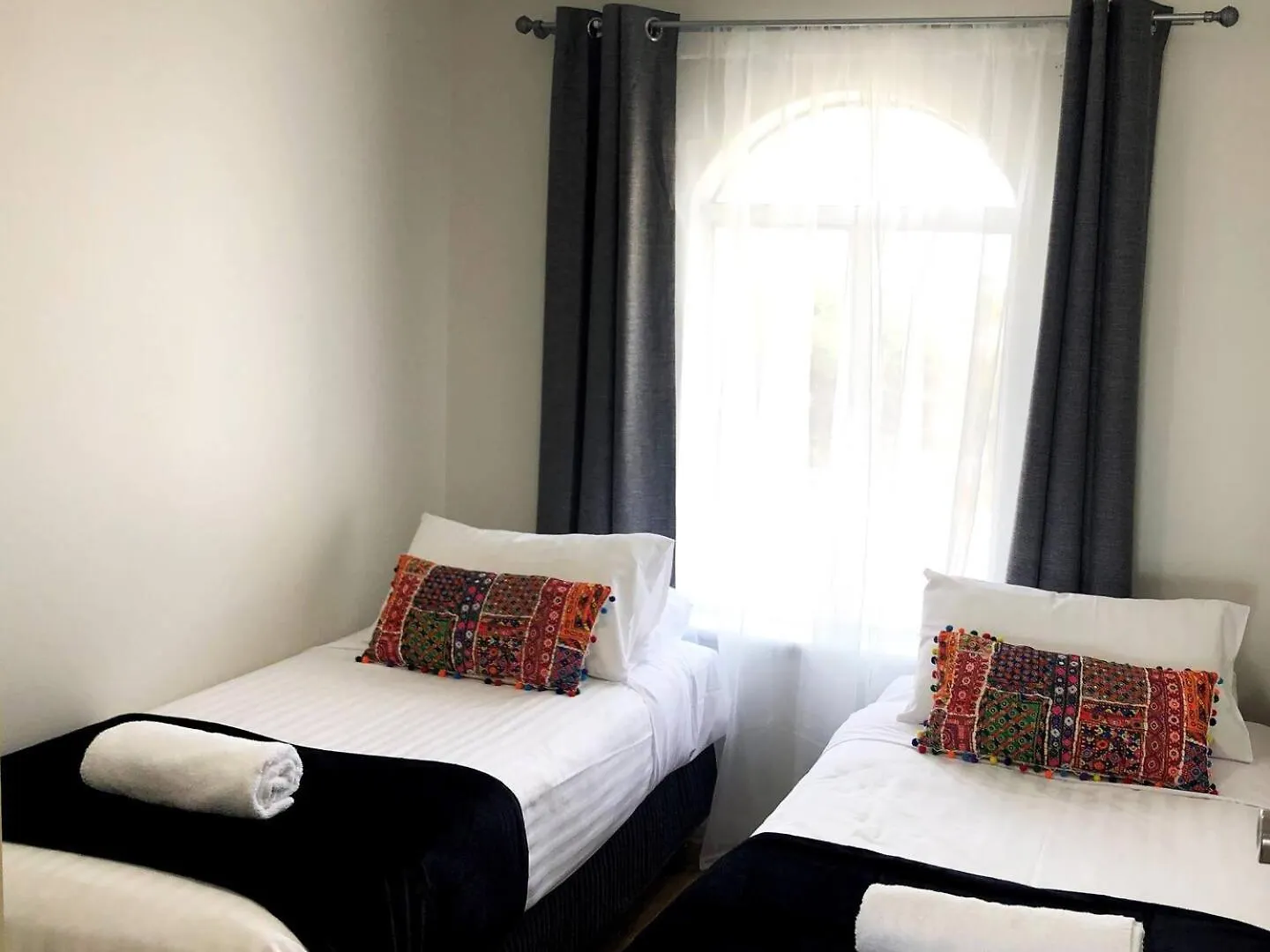 Apartment West Beach Lagoon 123 - Location & Views!!! Perth Australia